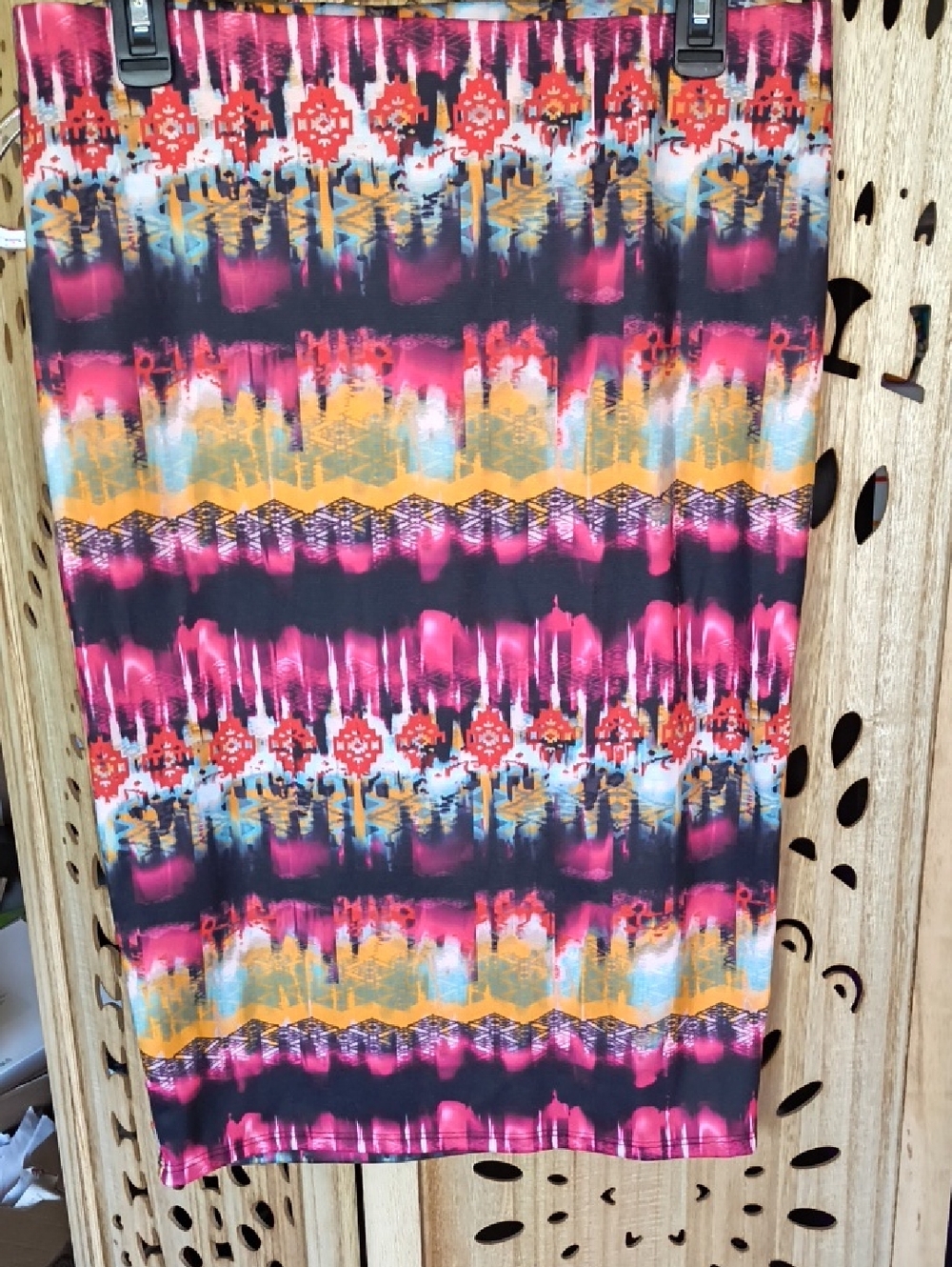 Hot Gal Multicolor Printed Knit Top - Purple Tag